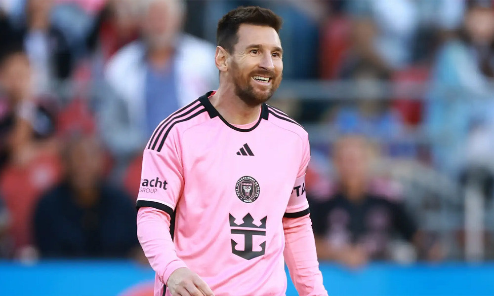 মেসিকে নিয়ে সুখবর দিলেন মায়ামি কোচ